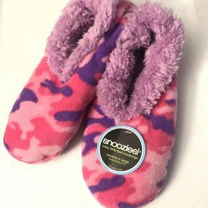 Snoozies Camo Pink Purple Tween XL 8 / 9 Non skid